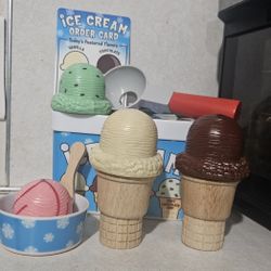 Melissa & Doug Scoop & Stack, Ice Cream Cone, 1 set