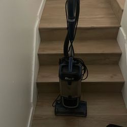 Vacuum