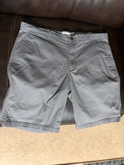 Goodfellow Gray Chino Shorts Size 38