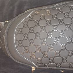 Gucci Throwover 