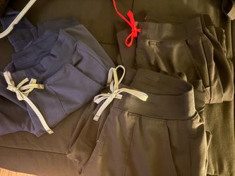 Fabletics scrubs