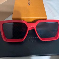 LV Red Sunglasses 
