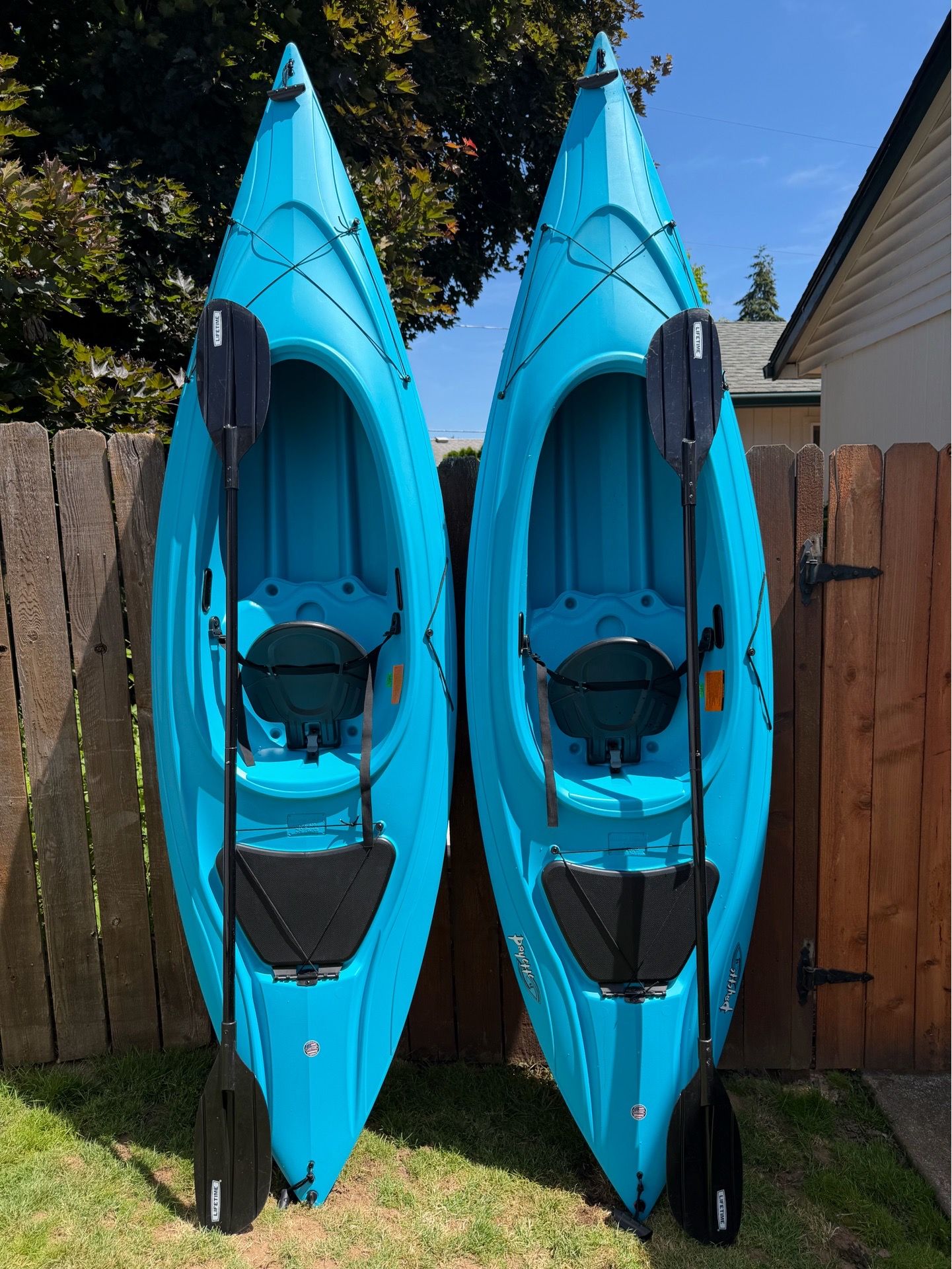 Two 10 ft Kayaks for Sale - 279$ for both