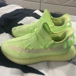 Adidas Yeezy Boost 350 V2  “Glow in the Dark”