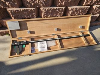 Mitutoyo 552-314-10 Carbon Fiber Caliper 0-40"/1000mm