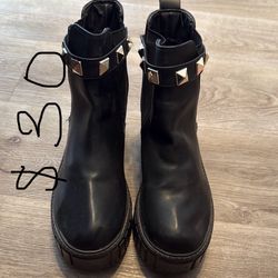 Chunky Heeled Ankle Boots