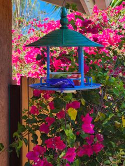 Vintage  cast-iron  bird feeder
