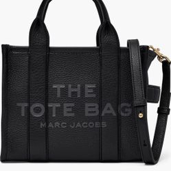 AUTHENTIC Marc Jacob’s leather  Tote Bag 