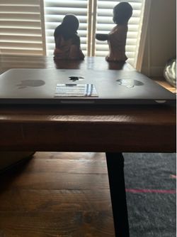 2025 MacBook