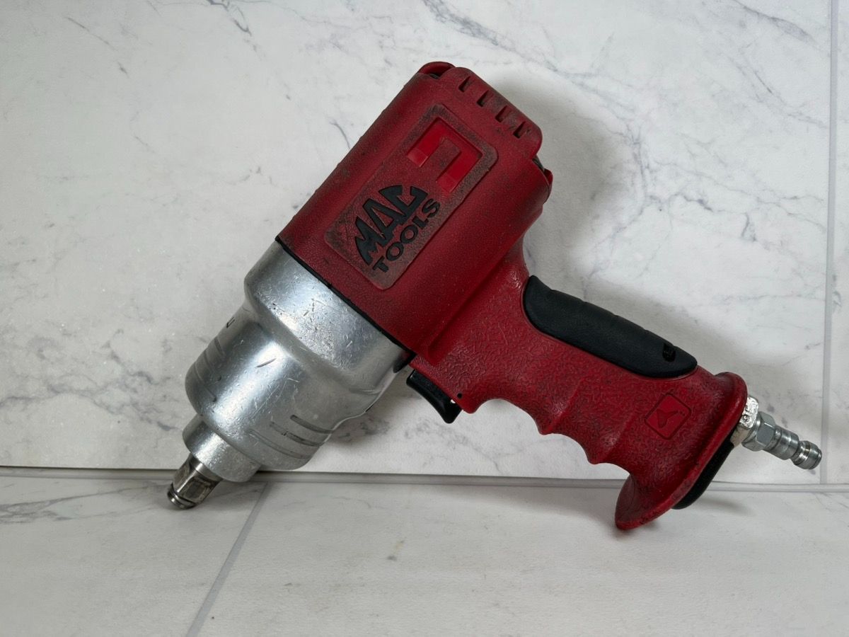 Mac Tools AWP612Q 1/2" Air Impact Wrench – Pre-Owned (A1g010202)