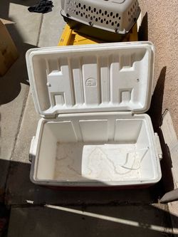 Large Ice chest