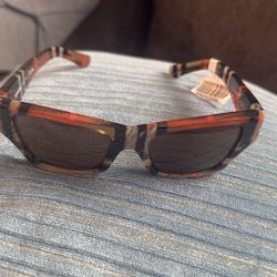 Burberry Women Shades