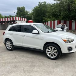 2014 Mitsubishi Outlander