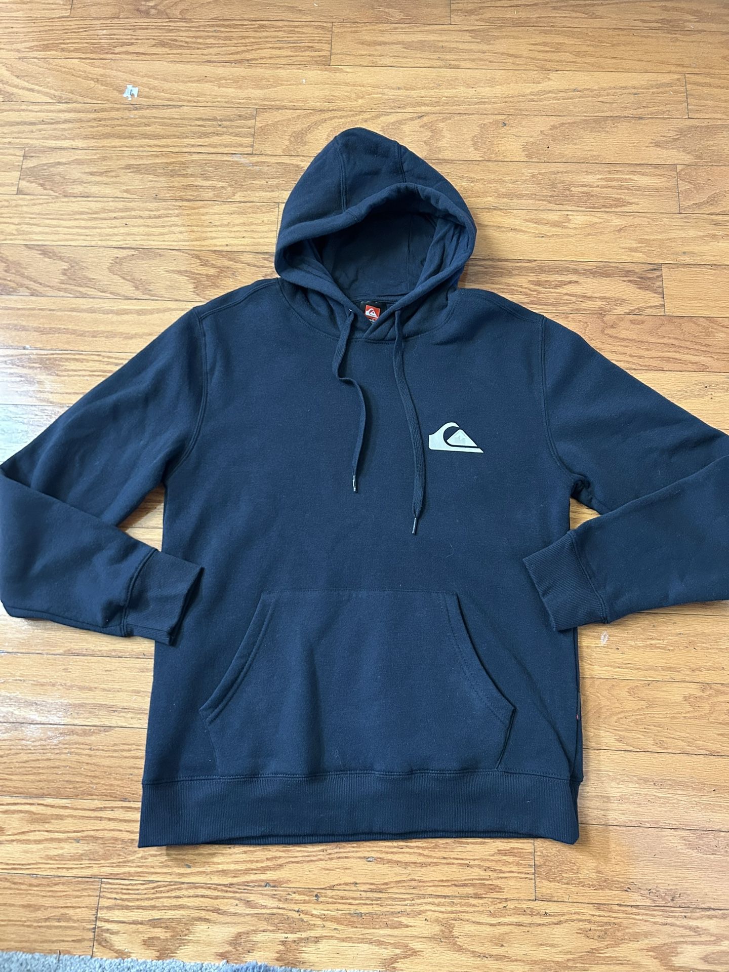 NWOT Quiksilver men’s fleece hoodies size S