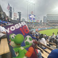 2026 Yoshi Bobblehead Dodger stadium
