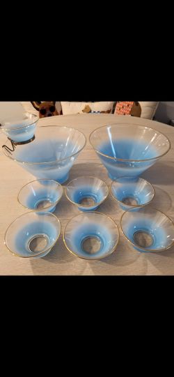 VINTAGE AQUA/BLUE GLASSWARE W/GOLD TRIM