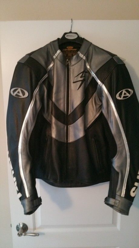 Suzuki Hayabusa Leather Jacket