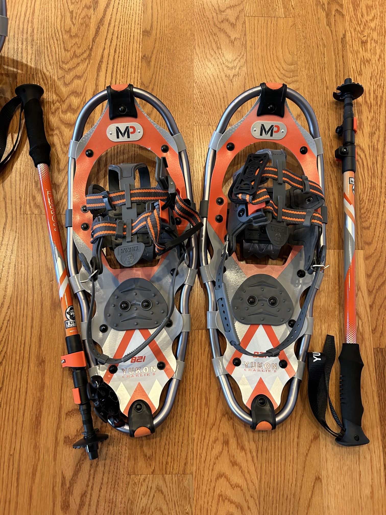 2 Pairs Like New Yukon Charlie’s 821 (MP) Mountain Profile Snowshoes