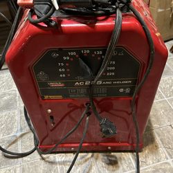 Lincoln Electric AC225 Stick Welder/Soldador de Varilla K1170 230V