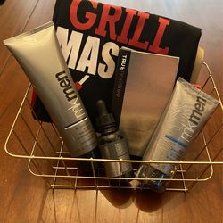 Mary Kay Men’s Gift Set $60