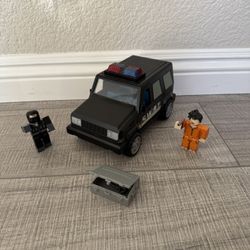 Roblox Jailbreak SWAT Bundle – Car, Figures & Gear 🚔