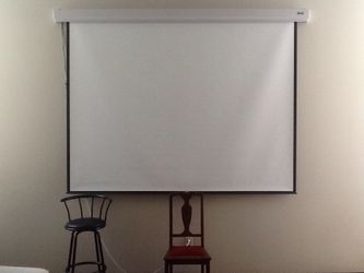 Large Electric Projector Screen