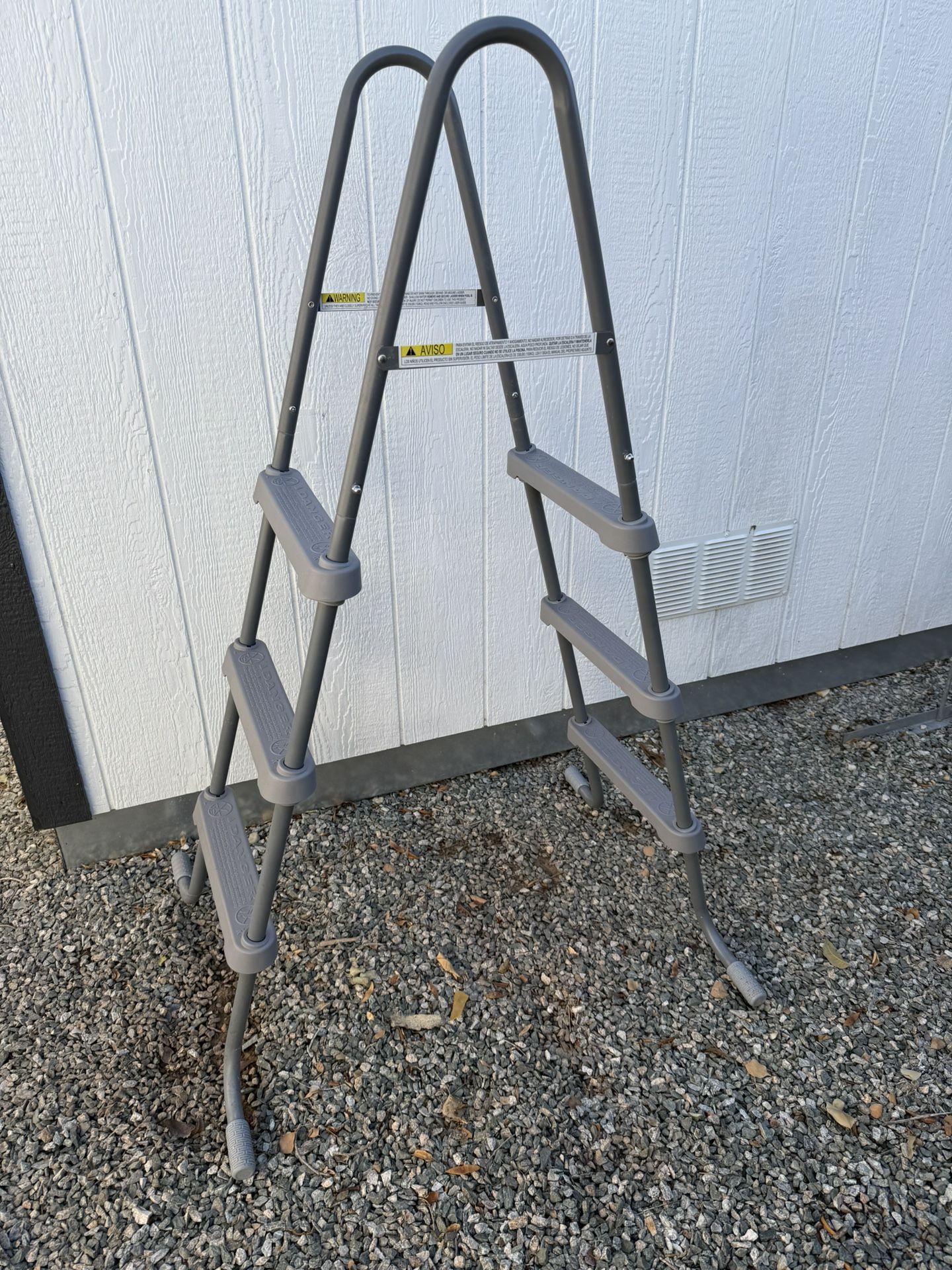 Free Pool Ladder