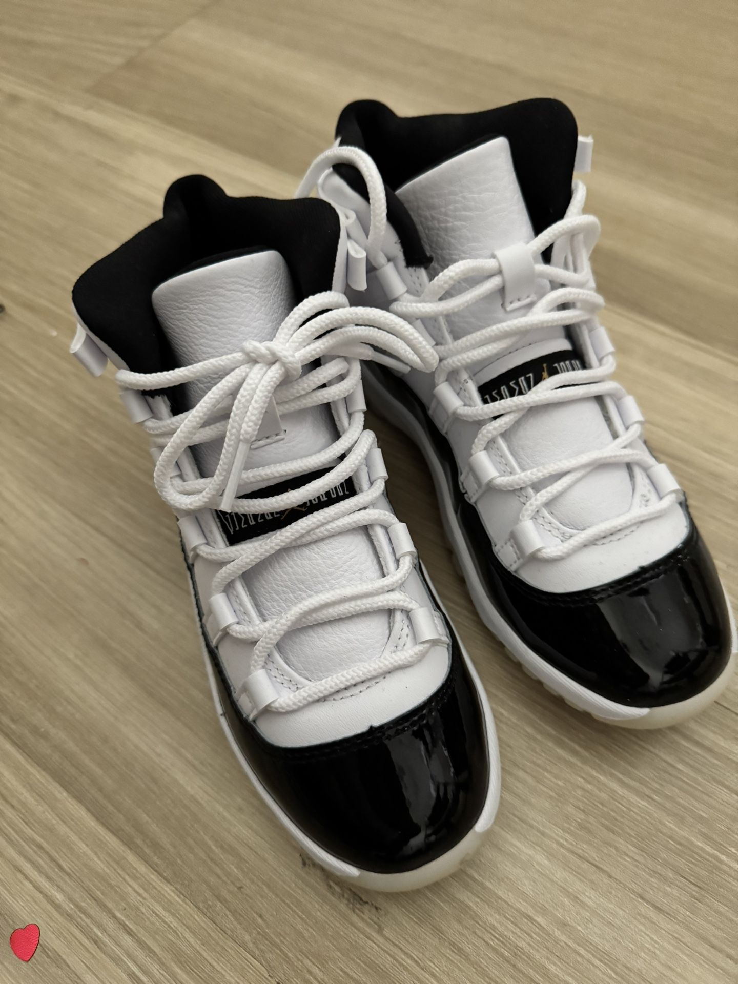 NEW 2023 Nike Air Jordan 11 Retro 'Gratitude Defining Moments' - size 3Y no box