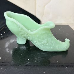 Mosser Jadeite Green Glass Shoe