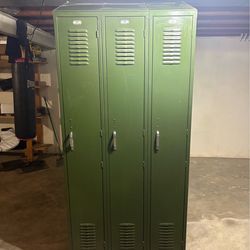 Vintage 1920 Fred Medart set of 3 lockers