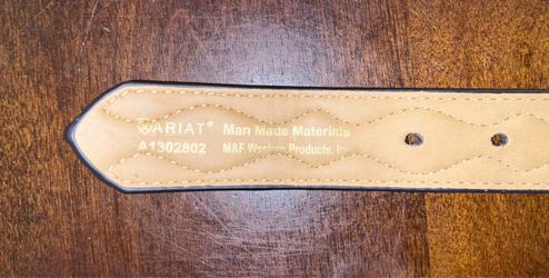 Ariat Girls Studded Cross Inlay belt