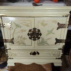 Japanese/Chinese White Lacquered Jewelry Box
