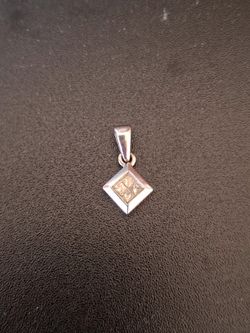 Square Princess Diamond Pendant