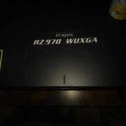 Panasonic PROJECTOR
