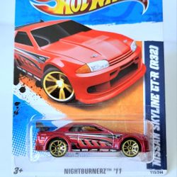 Hot Wheels  Nissan Skyline GT-R (R32) Red 