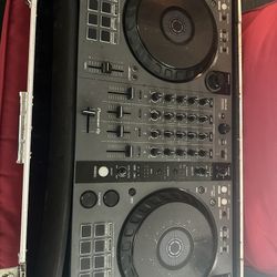 Pioneer DJ DDJ-FLX6  With Case