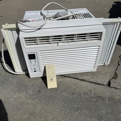 General Electric Window a/c Works Fine. 