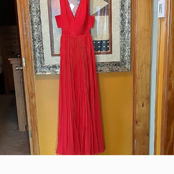 Fame and Partners Red Ruched V-Neck Backless Gown