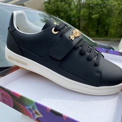 Sale!!! Louis Vuitton Sneaker Size 5Men 6.5Women 