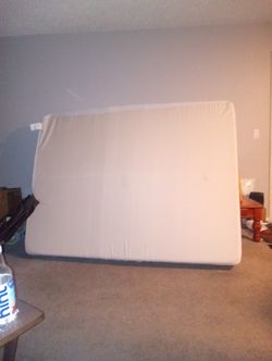 Queen Memory Foam Mattress