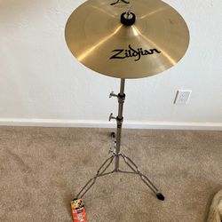 Zildjian A 14” Fast  Crash Drum Cymbal No Damage $150 Cash 2401 N. Euclid Ave. Upland 91784