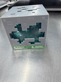 Minecraft Ender Chest Mini Figure Toy