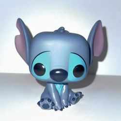 Disney Lilo & Stitch Seated Stitch Funko Pop