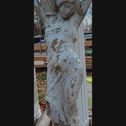 Antique Water Goddess Statue With Water Feature