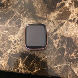 Series 9 Apple Watch, 41mm Aluminum and Ceramic Case, GPS Version, Rose Gold