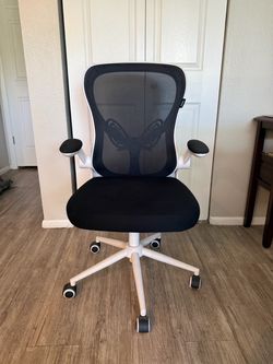 Hbaka office chair
