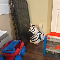 Large Dog Crate – Great Condition 