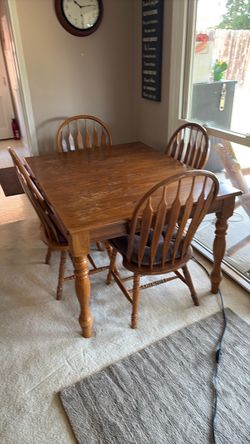 Table and 6 chairs