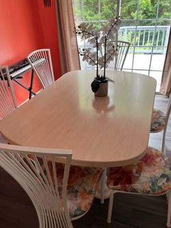 Dining table 6 chairs, two high chairs