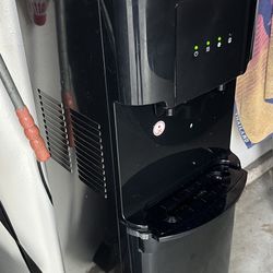 Water Dispenser 